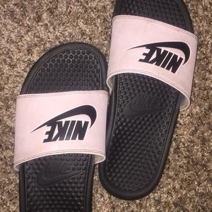 Nike slides Benassi JDI size 9